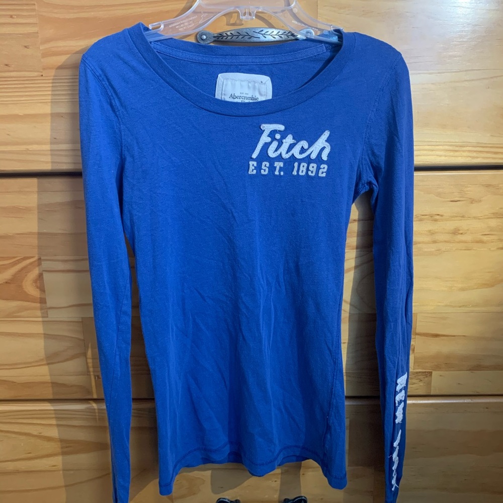 Size S Abercrombie & Fitch long sleeve shirt